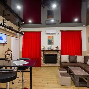 Tassyaker Art House - Old Тбилиси